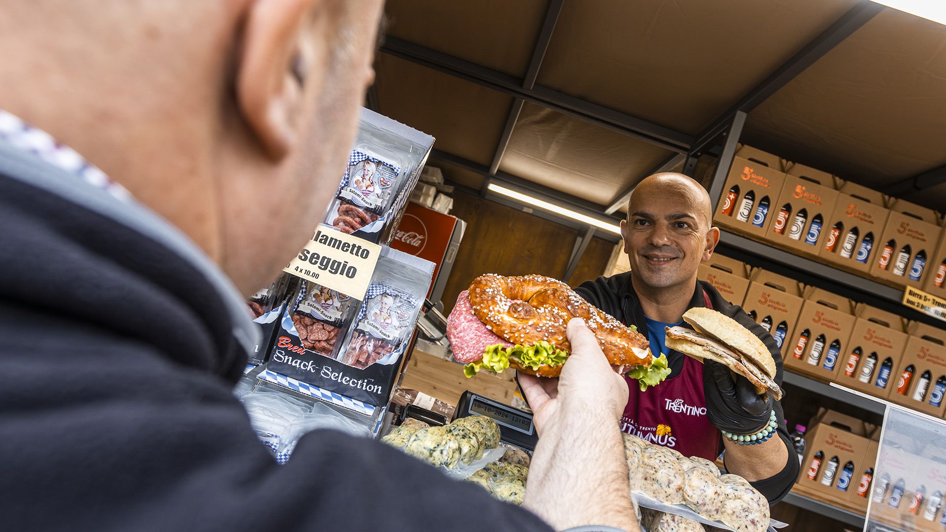 piazza mostra food bretzel espositori